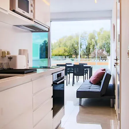 Apartment Phaedrus Living - Seaside Luxury Flat Harbour 102 Paphos