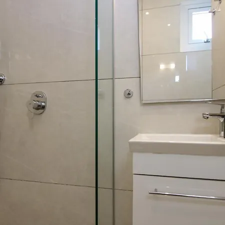 Phaedrus Living - Seaside Luxury Flat Harbour 102 * Paphos