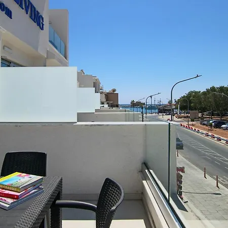 Apartment Phaedrus Living - Seaside Luxury Flat Harbour 102 Paphos